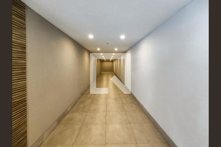 Apartamento à venda com 70m², 2 quartos e 1 vagaFachada e portaria
