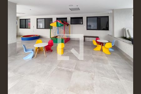 Apartamento à venda com 70m², 2 quartos e 1 vagaÁrea comum - Playground