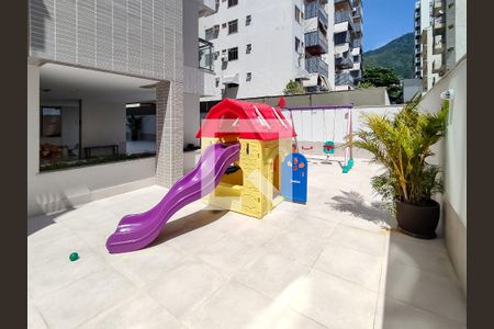 Apartamento à venda com 70m², 2 quartos e 1 vagaÁrea comum - Playground