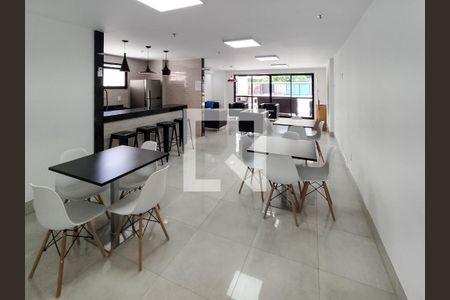 Apartamento à venda com 70m², 2 quartos e 1 vagaÁrea comum - Salão de festas