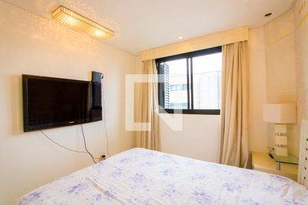 Apartamento à venda com 170m², 4 quartos e 3 vagas Apartamento à venda com 170m², 4 quartos e 3 vagasQuarto 1 - Suíte