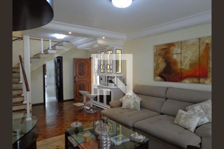 Casa à venda com 3 quartos, 226m² em Água Rasa, São Paulo