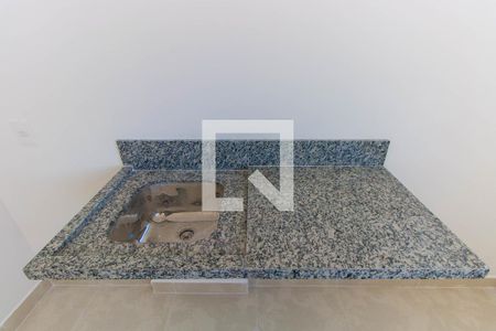 Apartamento para alugar com 41m², 2 quartos e sem vaga Apartamento para alugar com 41m², 2 quartos e sem vagaÁrea de Serviço - Tanque