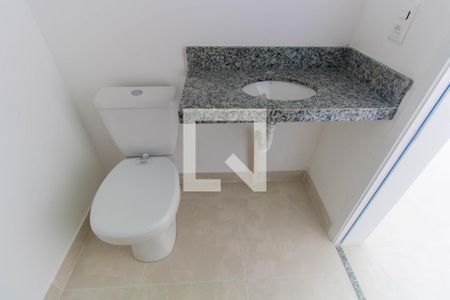 Apartamento para alugar com 41m², 2 quartos e sem vaga Apartamento para alugar com 41m², 2 quartos e sem vagaBanheiro
