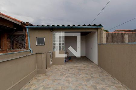 Casa à venda com 105m², 2 quartos e 2 vagasVaranda