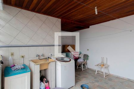 Casa à venda com 105m², 2 quartos e 2 vagasÁrea de Serviço