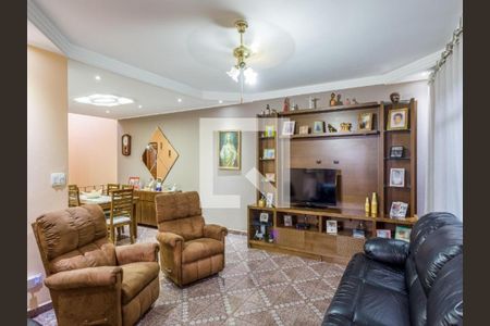 Casa à venda com 3 quartos, 240m² em Vila Regente Feijó, São Paulo