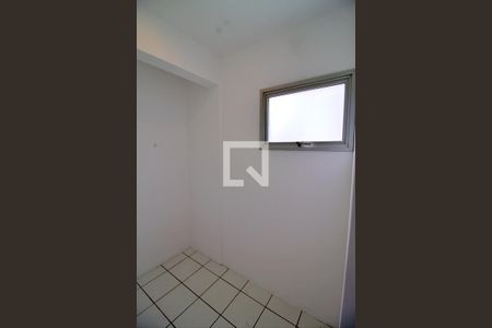 Apartamento à venda com 134m², 3 quartos e 3 vagas Apartamento à venda com 134m², 3 quartos e 3 vagasQuarto de Serviço