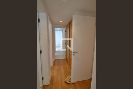 Apartamento à venda com 134m², 3 quartos e 3 vagas Apartamento à venda com 134m², 3 quartos e 3 vagasQuarto 2