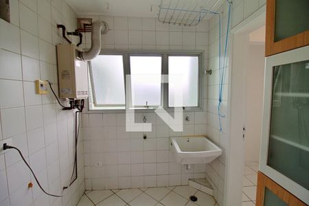 Apartamento à venda com 134m², 3 quartos e 3 vagas Apartamento à venda com 134m², 3 quartos e 3 vagasÁrea de Serviço