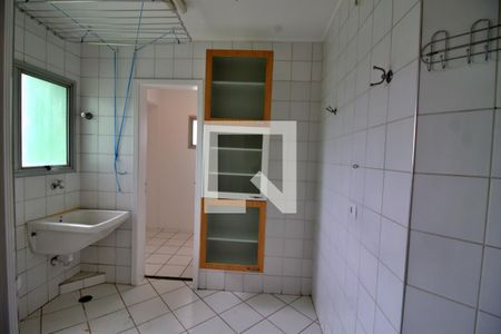 Apartamento à venda com 134m², 3 quartos e 3 vagas Apartamento à venda com 134m², 3 quartos e 3 vagasÁrea de Serviço