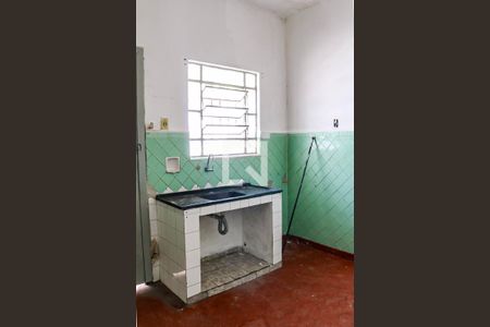 Casa à venda com 201m², 2 quartos e 2 vagas Casa à venda com 201m², 2 quartos e 2 vagasCozinha