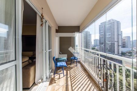 Varanda de apartamento para alugar com 3 quartos, 94m² em Vila Gumercindo, São Paulo