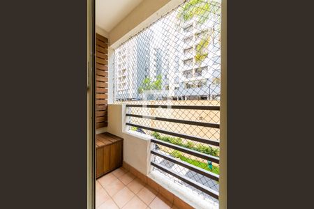 Varanda da Sala de apartamento para alugar com 3 quartos, 64m² em Vila Sofia, São Paulo