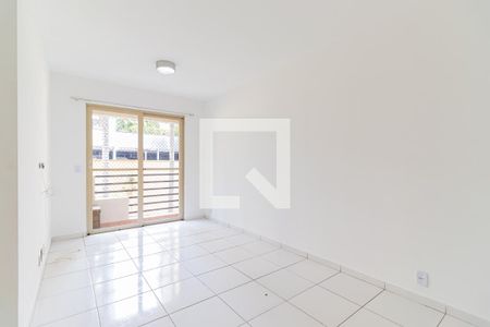 Sala de apartamento para alugar com 3 quartos, 64m² em Vila Sofia, São Paulo