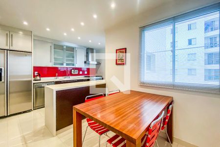 Apartamento à venda com 185m², 4 quartos e 3 vagasCopa