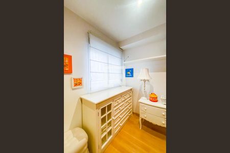 Apartamento à venda com 185m², 4 quartos e 3 vagasQuarto 2