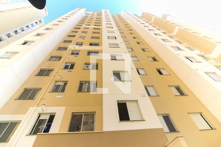 Apartamento para alugar com 42m², 2 quartos e sem vaga Apartamento para alugar com 42m², 2 quartos e sem vagaFachada