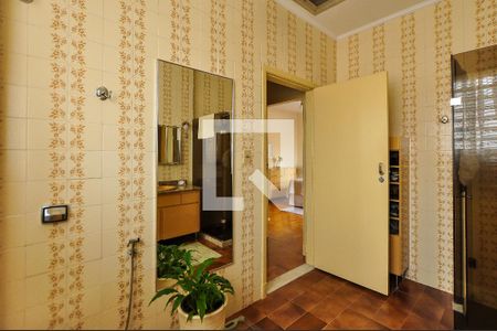 Casa à venda com 173m², 2 quartos e 7 vagasBanheiro