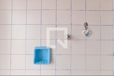 Casa à venda com 173m², 2 quartos e 7 vagasBanheiro de serviço