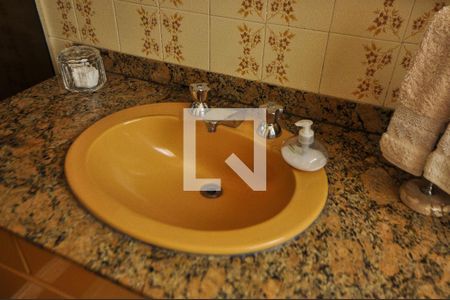 Casa à venda com 173m², 2 quartos e 7 vagasBanheiro