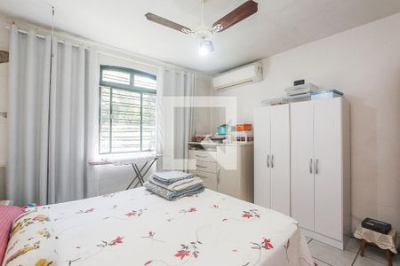 Casa à venda com 210m², 3 quartos e 2 vagas Casa à venda com 210m², 3 quartos e 2 vagasQuarto 3