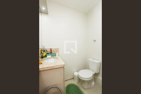 Casa à venda com 210m², 3 quartos e 2 vagas Casa à venda com 210m², 3 quartos e 2 vagasArea de serviço