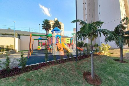 Apartamento à venda com 63m², 2 quartos e 4 vagasÁrea comum - Playground