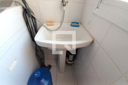 Apartamento à venda com 63m², 2 quartos e 4 vagasDetalhe da area de serviço