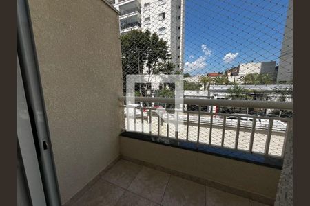 Casa de condomínio à venda com 230m², 3 quartos e 2 vagasFoto 01