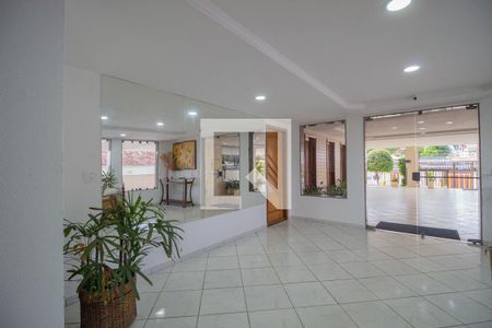 Apartamento para alugar com 80m², 2 quartos e 1 vaga Apartamento para alugar com 80m², 2 quartos e 1 vagaHall de entrada