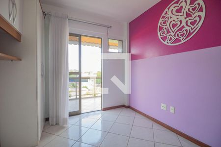 Quarto 1 de apartamento para alugar com 2 quartos, 80m² em Taquara, Rio de Janeiro