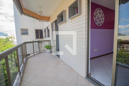 Apartamento para alugar com 80m², 2 quartos e 1 vaga Apartamento para alugar com 80m², 2 quartos e 1 vagaVaranda