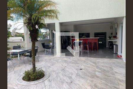 Casa à venda com 4 quartos, 448m² em City América, São Paulo