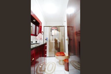 Casa à venda com 150m², 2 quartos e 2 vagas Casa à venda com 150m², 2 quartos e 2 vagasBanheiro