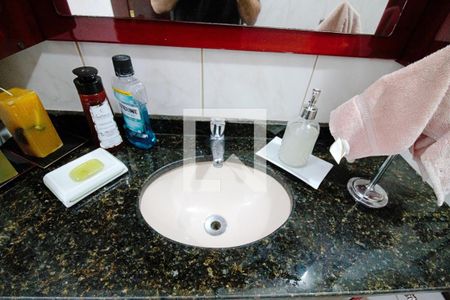 Casa à venda com 150m², 2 quartos e 2 vagas Casa à venda com 150m², 2 quartos e 2 vagasBanheiro