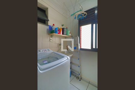 Apartamento à venda com 69m², 3 quartos e 1 vagaÁrea de Serviço