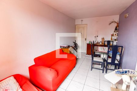 Sala de apartamento à venda com 2 quartos, 57m² em Parque Pinheiros, Taboão da Serra