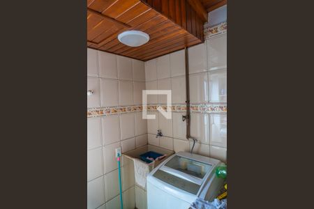 Casa à venda com 250m², 4 quartos e 3 vagasCozinha e Área de Serviço