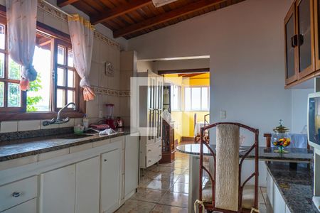 Casa à venda com 250m², 4 quartos e 3 vagasCozinha