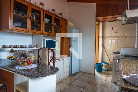 Casa à venda com 250m², 4 quartos e 3 vagasCozinha