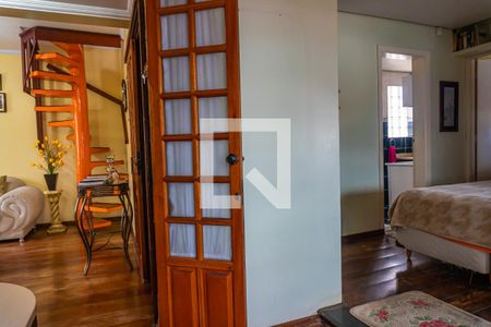 Casa à venda com 250m², 4 quartos e 3 vagasSuíte