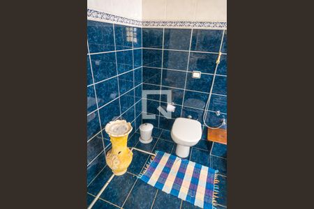 Casa à venda com 250m², 4 quartos e 3 vagasBanheiro da Suíte