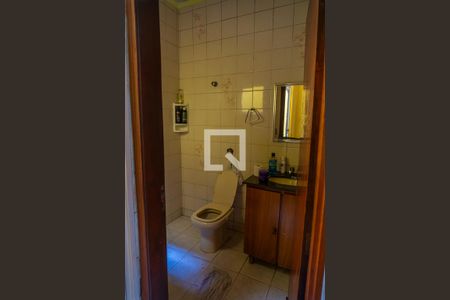 Casa à venda com 250m², 4 quartos e 3 vagasBanheiro Social