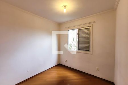 Quarto 2 de apartamento para alugar com 2 quartos, 90m² em Jardim Patente Novo, São Paulo