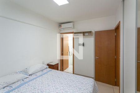 Apartamento à venda com 64m², 2 quartos e 2 vagas Apartamento à venda com 64m², 2 quartos e 2 vagasQuarto 2 - Suíte