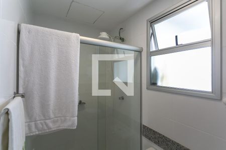 Apartamento à venda com 64m², 2 quartos e 2 vagas Apartamento à venda com 64m², 2 quartos e 2 vagasBanheiro