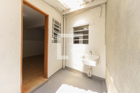 Casa para alugar com 70m², 3 quartos e sem vagaÁrea de Serviço