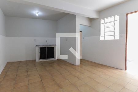 Sala de casa para alugar com 3 quartos, 70m² em Vila Carmosina, São Paulo