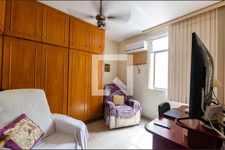 Apartamento à venda com 97m², 3 quartos e 1 vagaQuarto 2